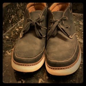 Black Bass shoes size 9.